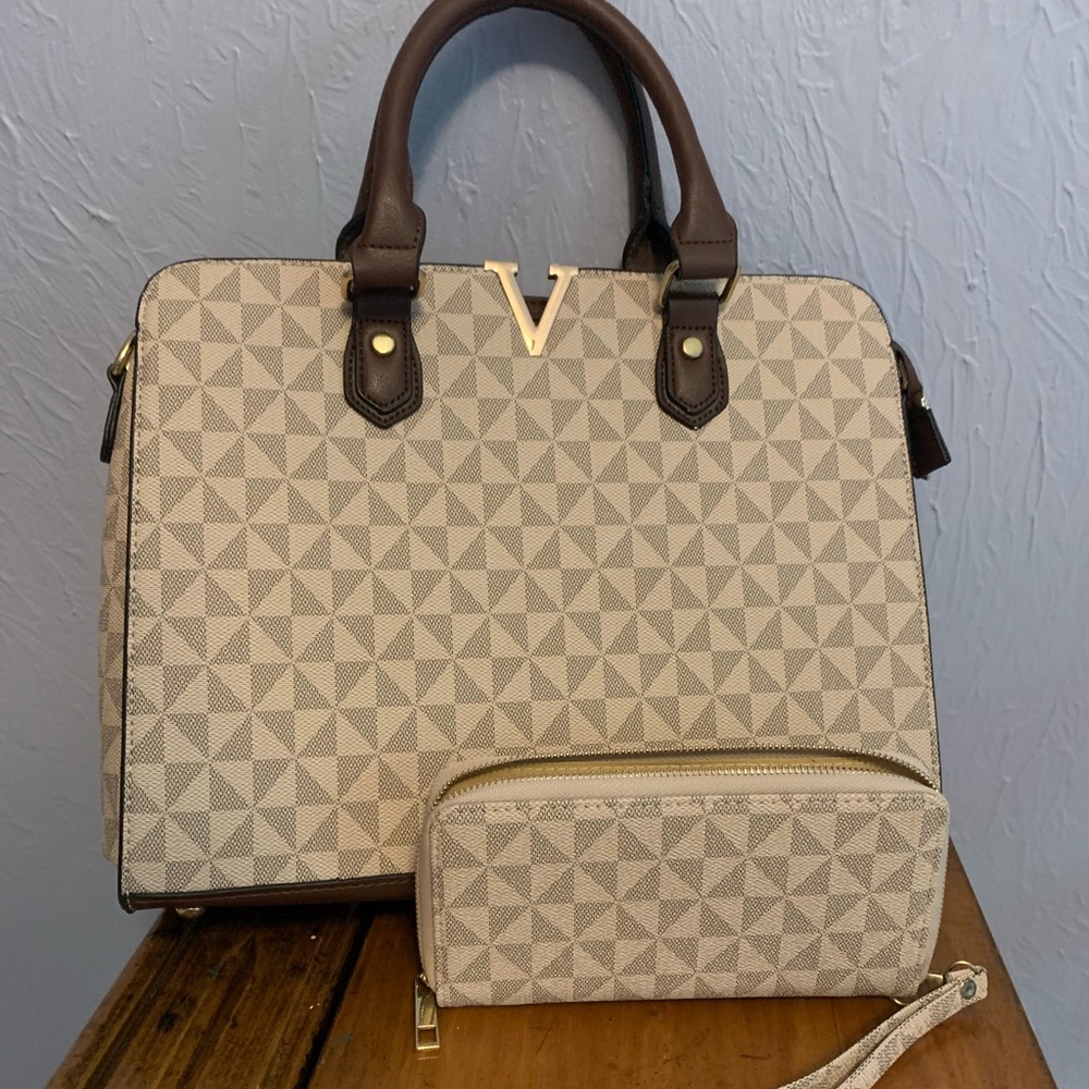 Elegant Beige and Brown Handbag Set